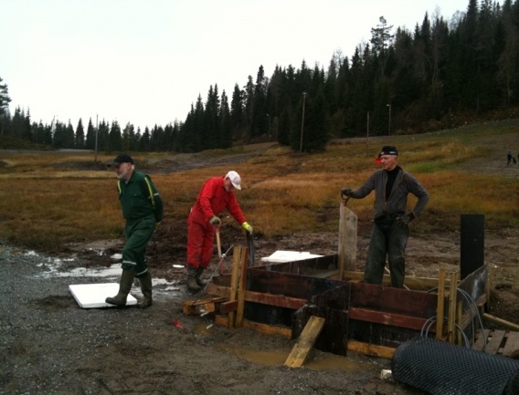Hjelmeset_Knyken_101011_024.jpg