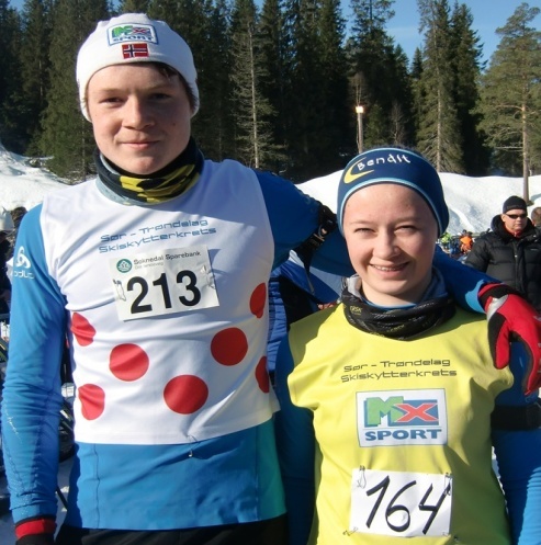 Vegard_og_Emma_troyer_Hauka_2012_003.JPG