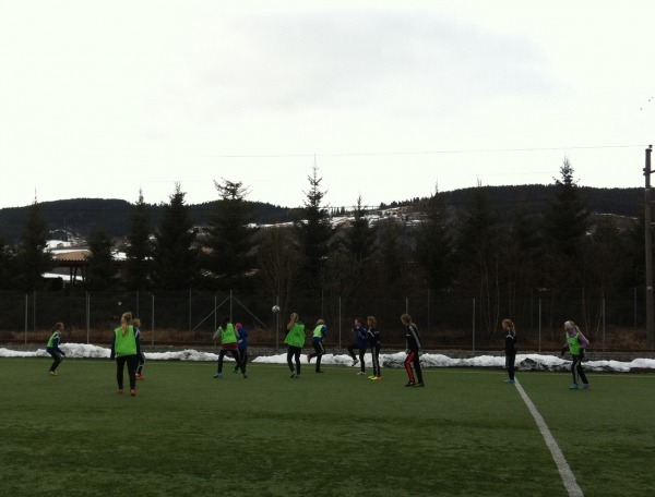 Fotballtrening 030414 003